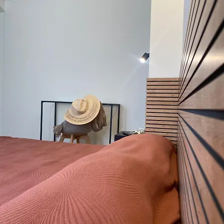 Πανσιόν Marta's House 3*