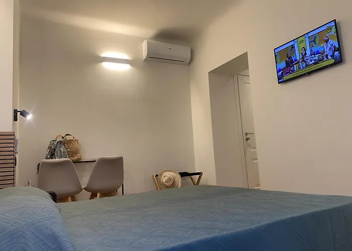 Πανσιόν Marta's House 3*