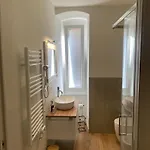 Marta's House 게스트하우스 3*